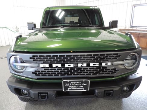 Used 2023 Ford Bronco 4-Door Badlands AWD/4WD image 24