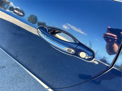 Used 2016 Bentley Continental GT image 18