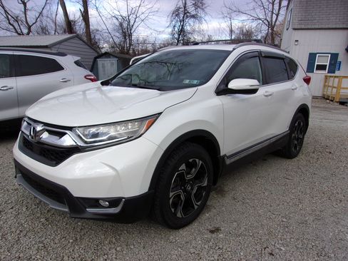Used 2019 Honda CR-V Touring image 2