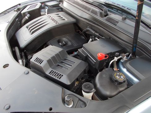 Used 2014 Chevrolet Equinox LS image 14