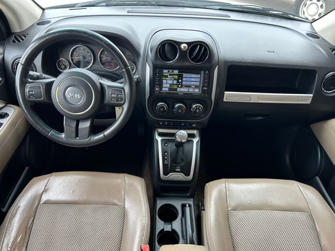 Used 2014 Jeep Compass FWD Latitude image 14