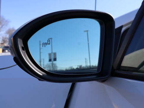 Used 2019 Volkswagen GTI SE image 35