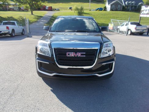 Used 2017 GMC Terrain FWD SLE w/ SLE-1 image 2