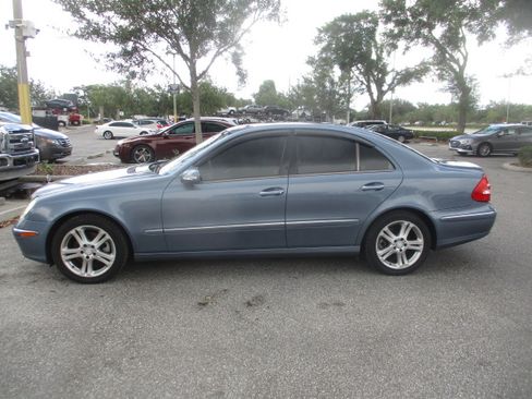 Used 2006 Mercedes-Benz E 350 Sedan image 1