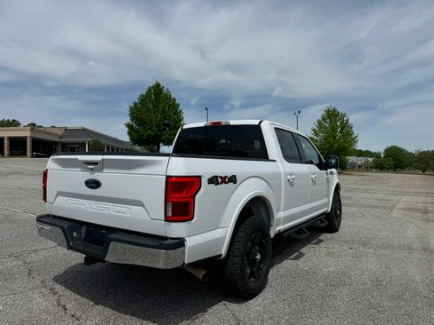 Used 2020 Ford F150 Lariat image 6