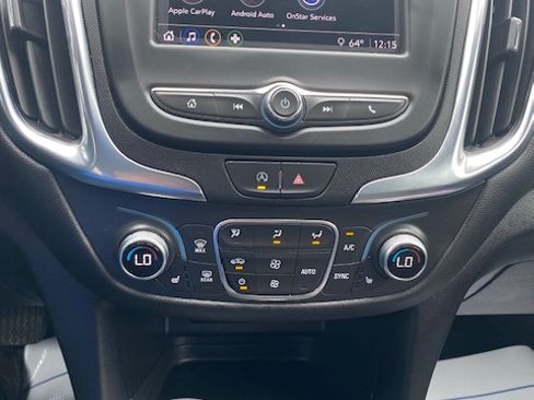 Used 2023 Chevrolet Equinox AWD LT w/ 1LT image 22
