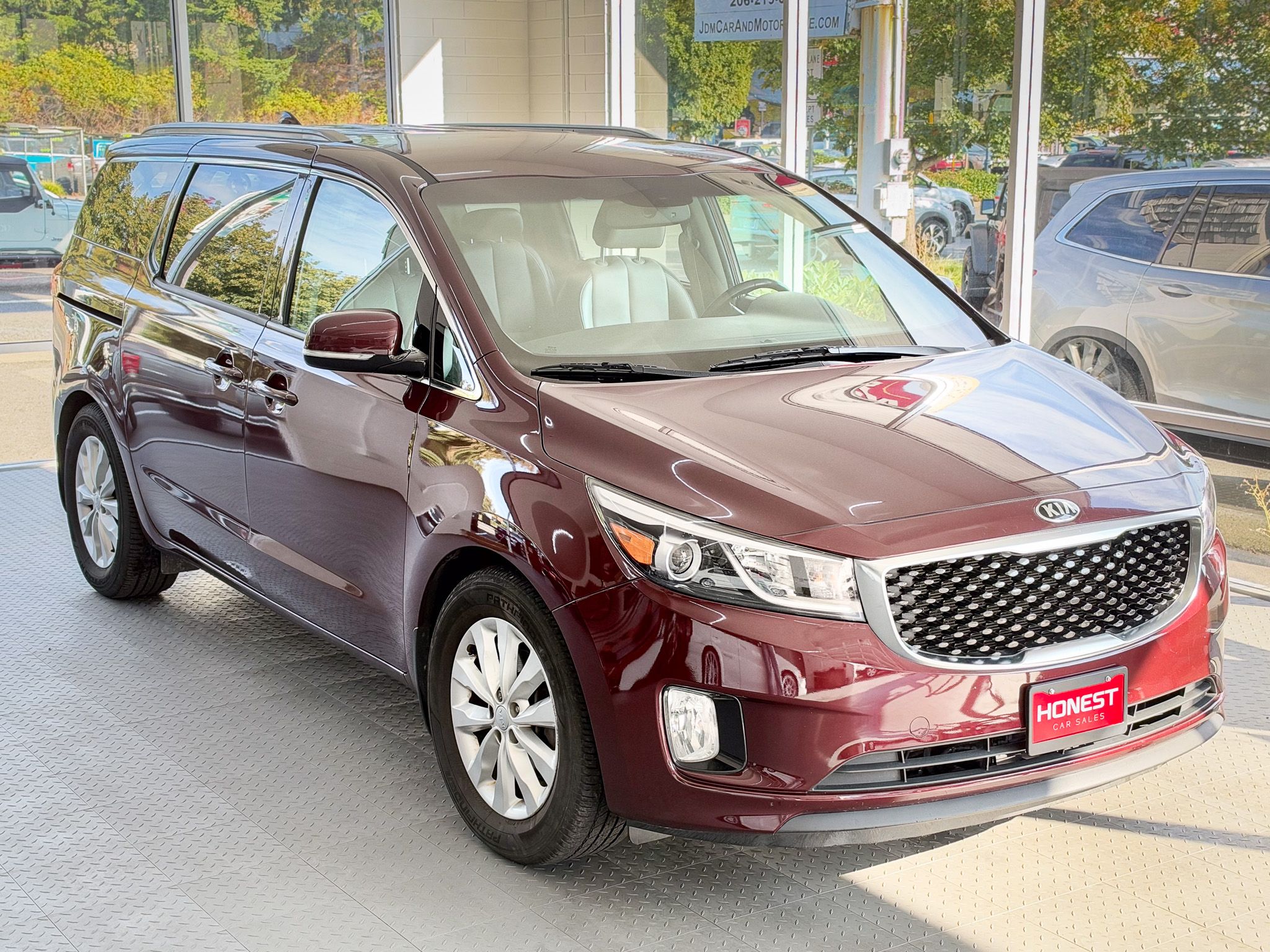 Used 2016 Kia Sedona UNAVAIL FWD image 1
