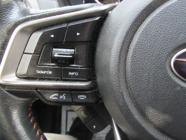 Used 2018 Subaru Crosstrek 2.0i Premium AWD/4WD image 23