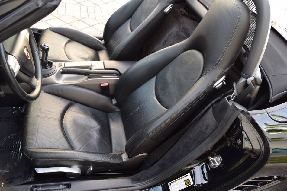 Used 2006 Porsche Boxster RWD image 45