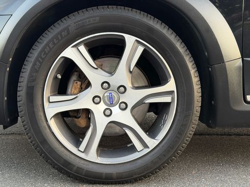 Used 2015 Volvo XC70 T6 Platinum image 25