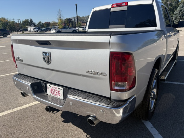 Used 2017 RAM 1500 4x4 Crew Cab Big Horn image 4