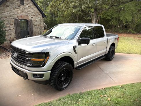 Used 2026 Ford F150 4x4 SuperCrew XLT image 1