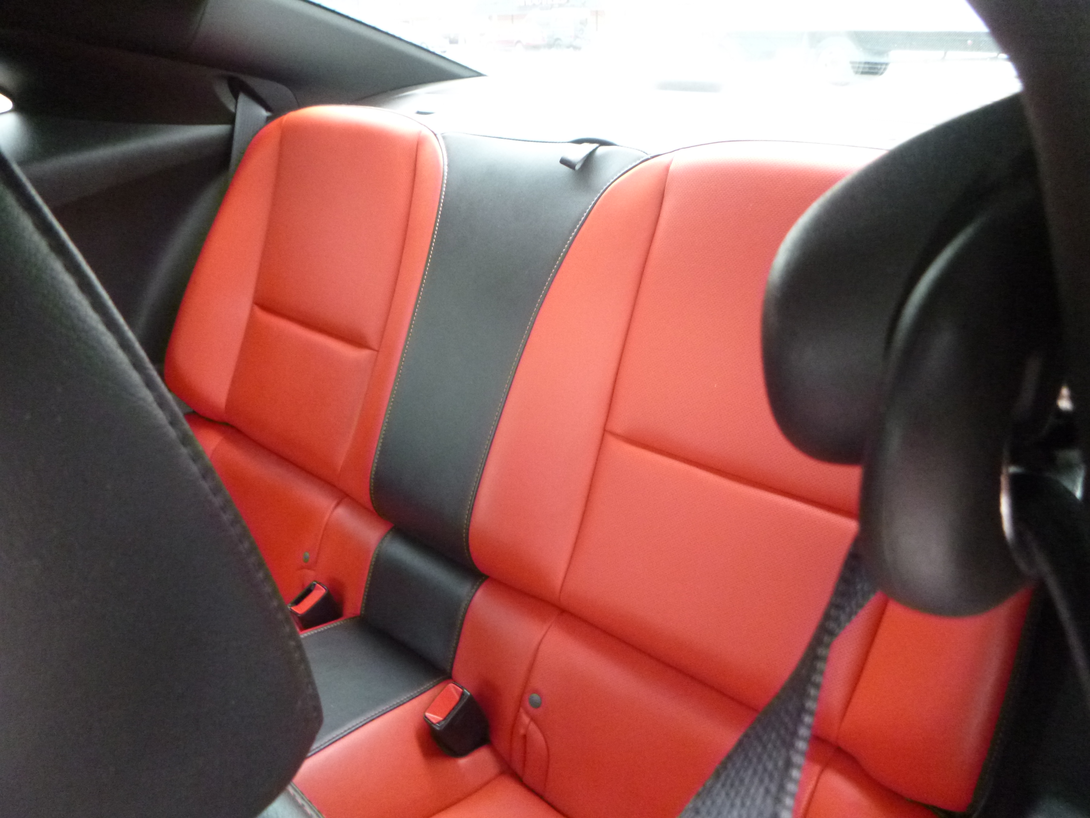 Used 2011 Chevrolet Camaro SS Coupe w/ 2SS RWD image 17