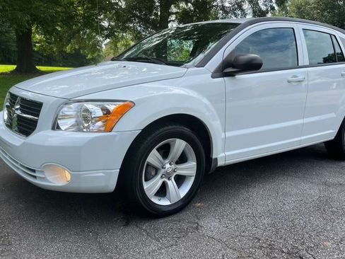 Used 2011 Dodge Caliber Mainstreet FWD image 1