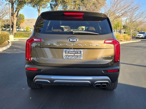 Used 2021 Kia Telluride SX Prestige image 10