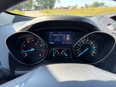 Used 2013 Ford Escape SE image 32