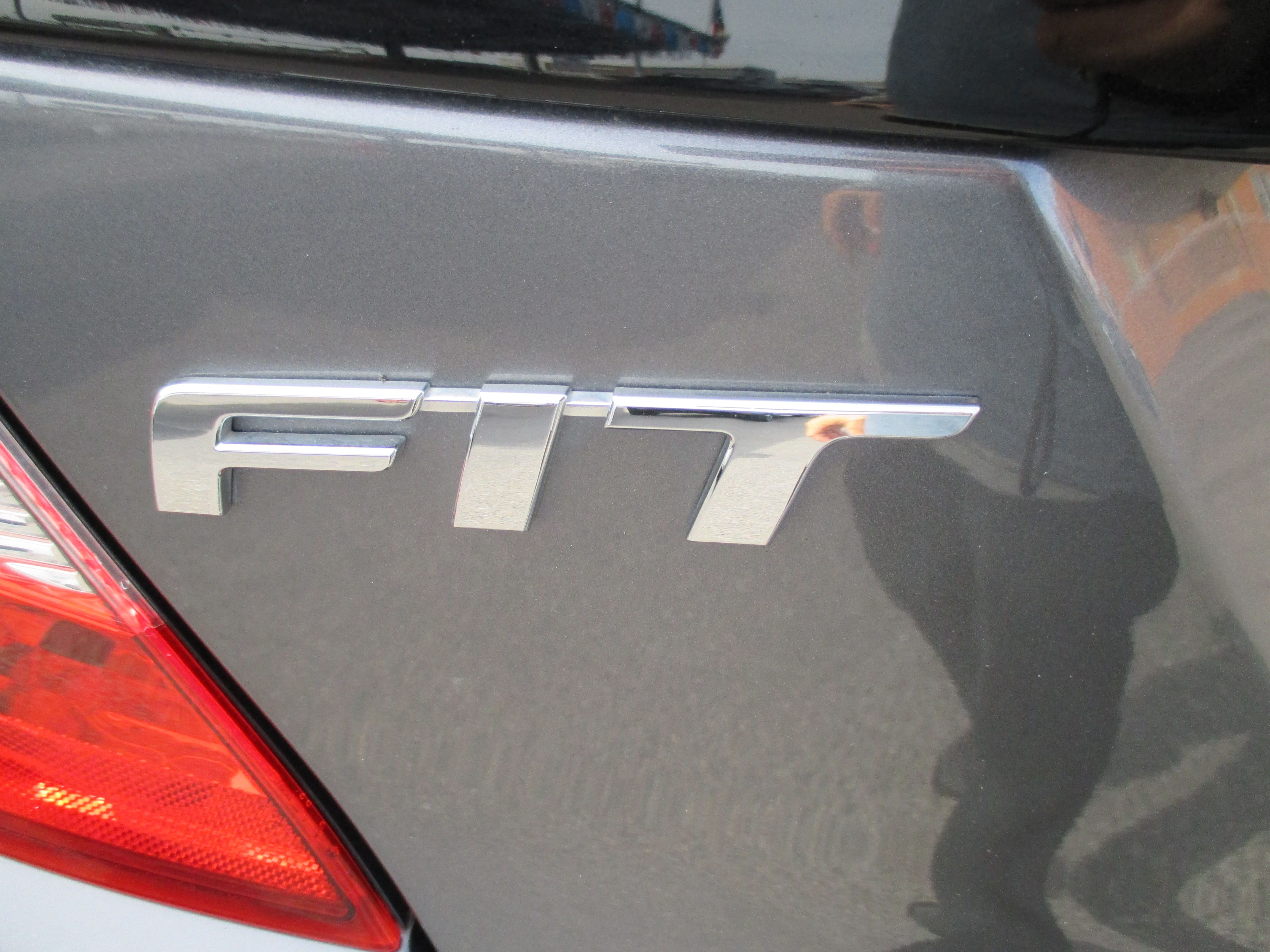 Used 2015 Honda Fit LX Hatchback 4D image 9
