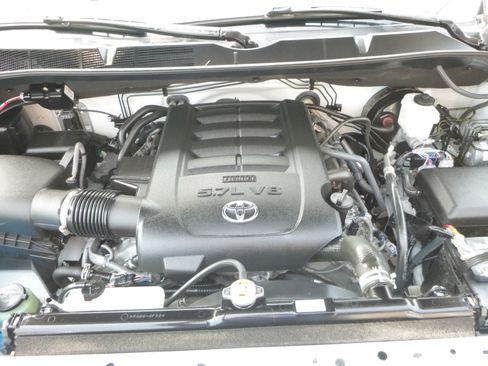 Used 2021 Toyota Tundra SR5 image 33