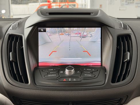 Used 2014 Ford Escape SE image 13