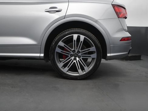 Used 2018 Audi SQ5 Prestige image 12