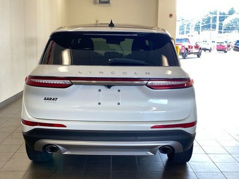 Used 2023 Lincoln Corsair AWD/4WD image 7