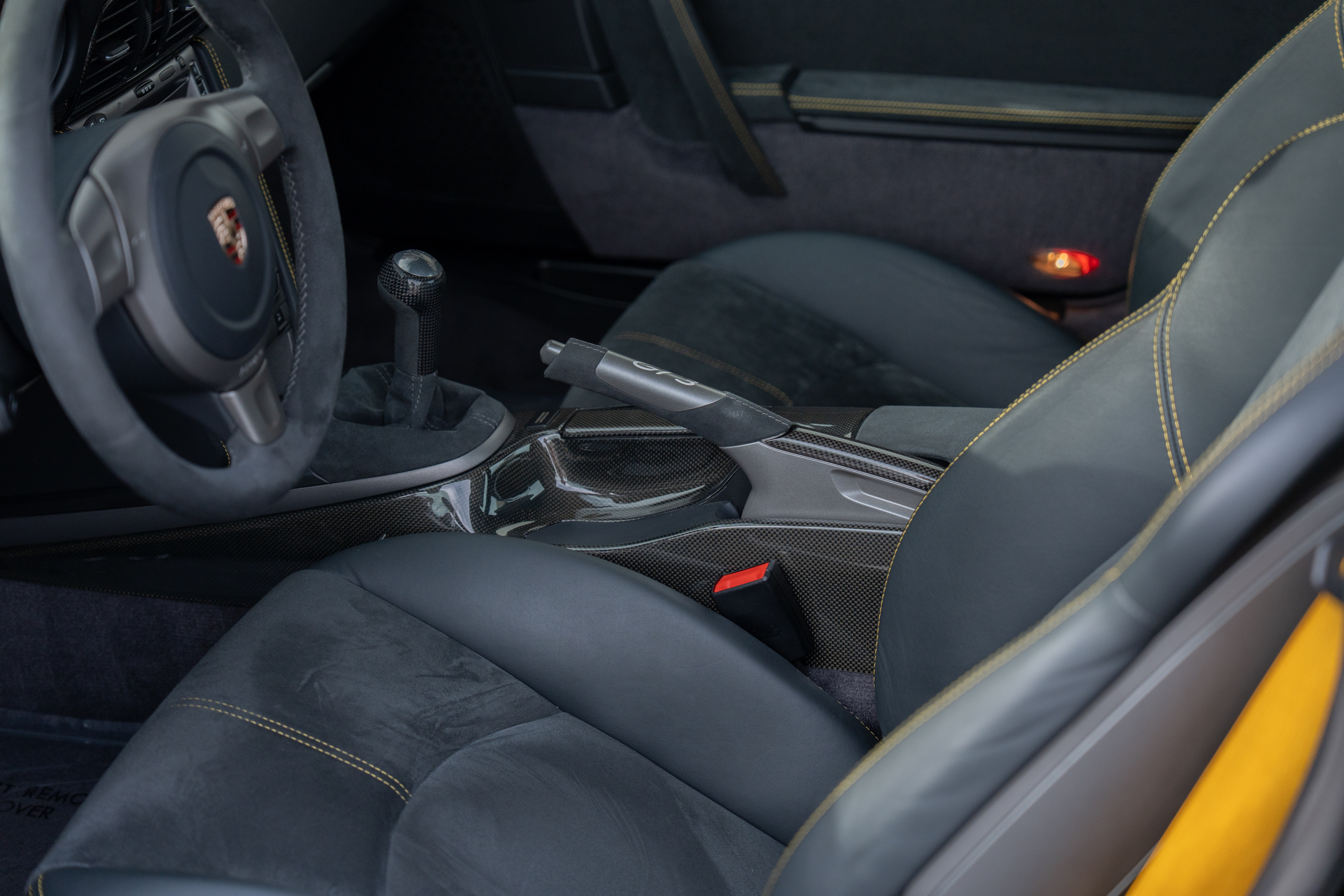 Used 2007 Porsche 911 GT3 RWD image 8