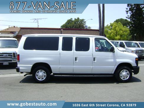 Used 2009 Ford E-150 and Econoline 150 image 1