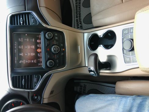 Used 2014 Jeep Grand Cherokee Overland image 66