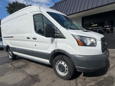 Used 2017 Ford Transit 250 148 Medium Roof RWD image 7