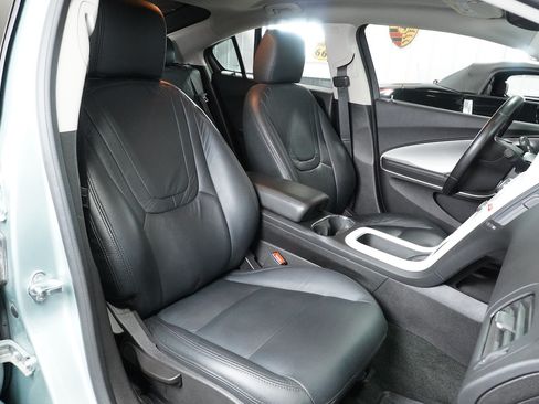 Used 2013 Chevrolet Volt Premium FWD image 11