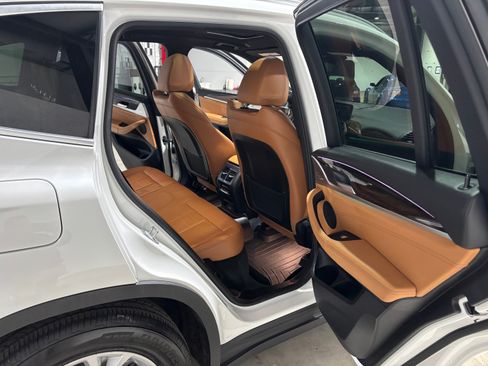 Used 2021 BMW X3 xDrive30i image 9