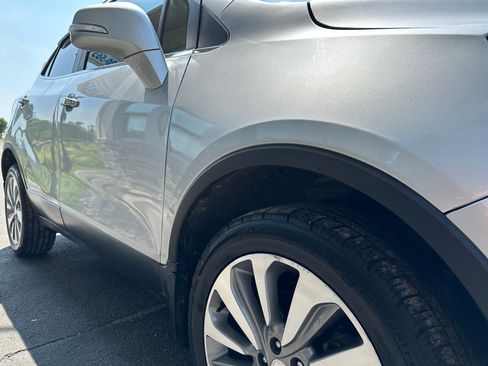 Used 2019 Buick Encore Preferred image 10