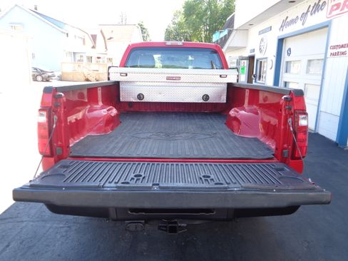 Used 2014 Ford F250 2WD Regular Cab Super Duty image 8