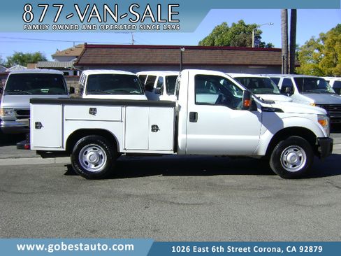 Used 2015 Ford F350 XL image 1