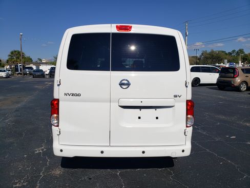 Used 2021 Nissan NV200 SV image 6