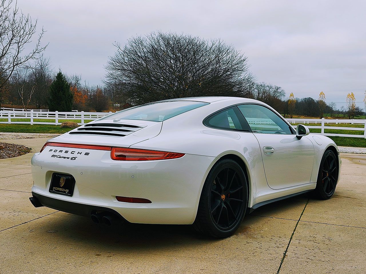 Used 2013 Porsche 911 Carrera 4S Coupe AWD/4WD image 20