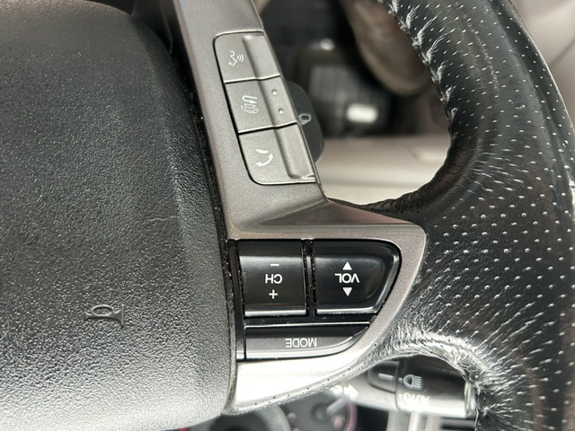 Used 2015 Honda Odyssey EX-L image 9