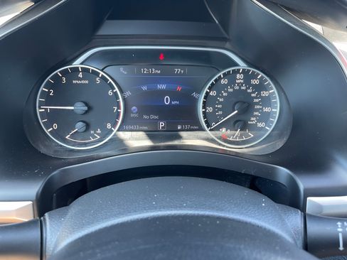 Used 2017 Nissan Murano SL image 10