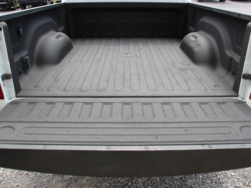 Used 2023 RAM 2500 4x4 Crew Cab Tradesman image 13