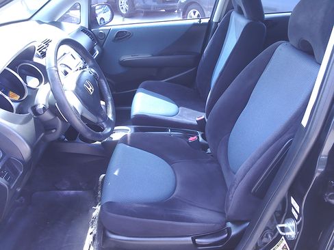 Used 2008 Honda Fit Sport image 7