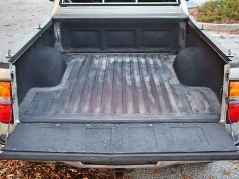 Used 2003 Toyota Tacoma SR5 image 20