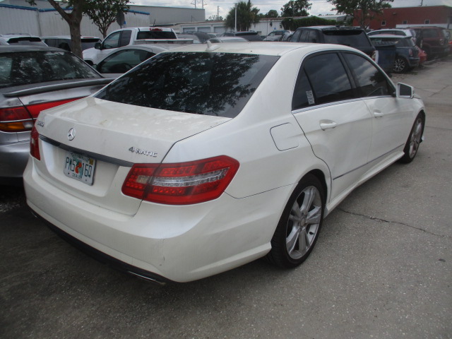 Used 2013 Mercedes-Benz E 350 4MATIC Sedan image 4