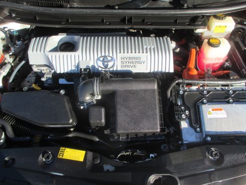 Used 2010 Toyota Prius Two image 15