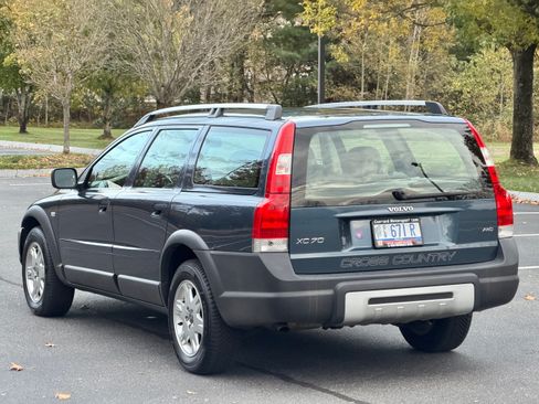 Used 2005 Volvo XC70 image 5