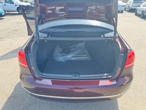 Used 2012 Volkswagen Passat 2.5 SEL image 22