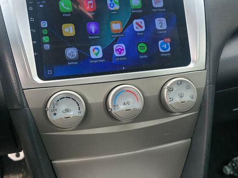 Used 2011 Toyota Camry SE image 8