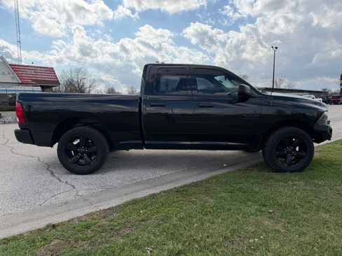 Used 2018 RAM 1500 Classic Express image 5
