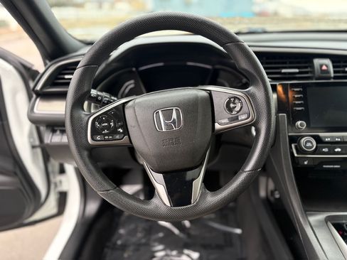 Used 2019 Honda Civic EX image 16