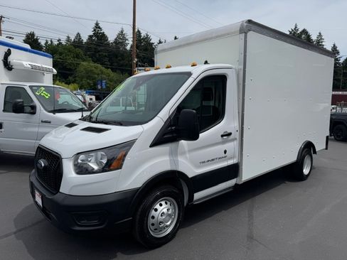 Used 2023 Ford Transit 350 156 DRW RWD image 5