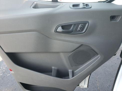 Used 2024 Ford Transit 250 image 12